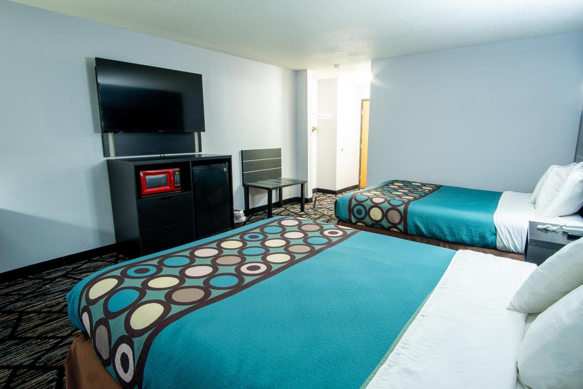 Coratel Inn & Suites By Jasper New Richmond Eksteriør bilde